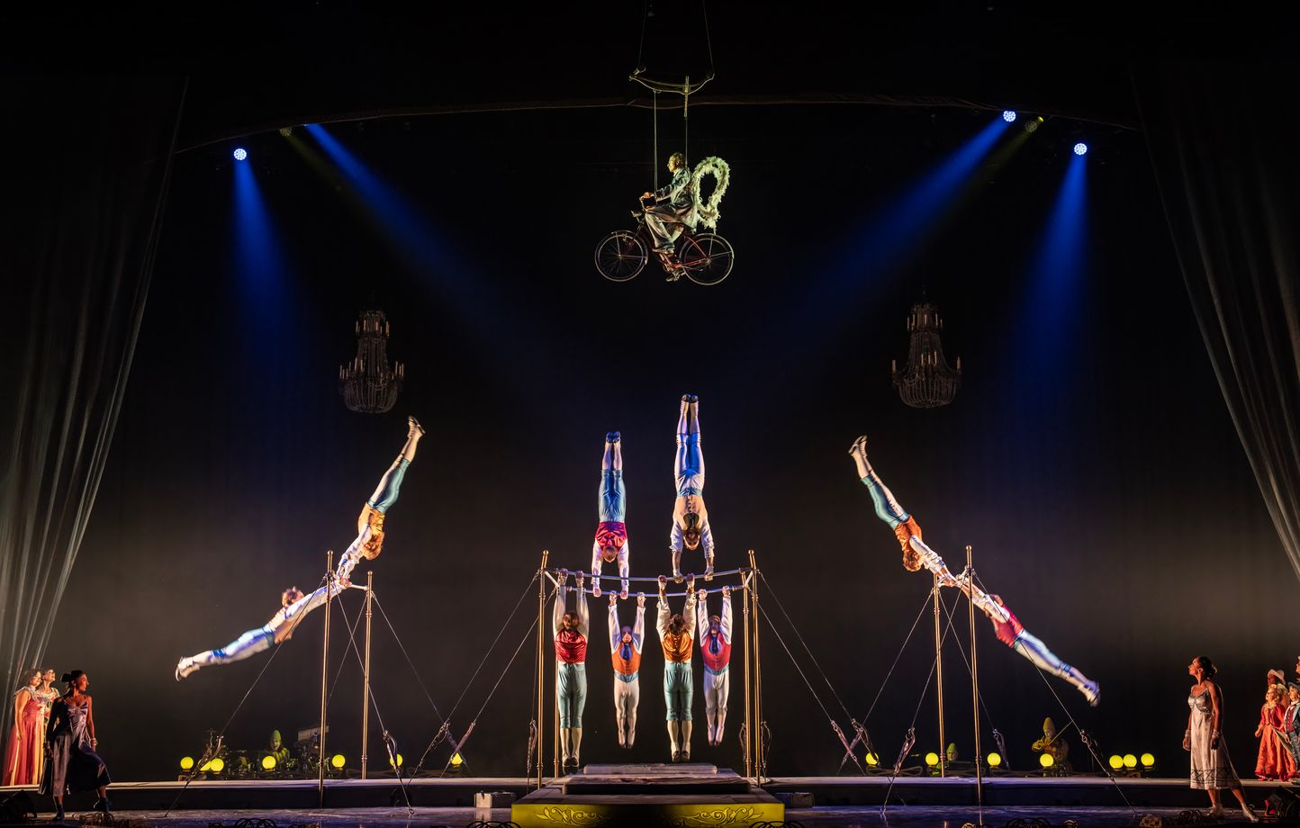 Cirque du soleil : On était à l’entraînement des acrobates et on a eu mal aux bras pour eux